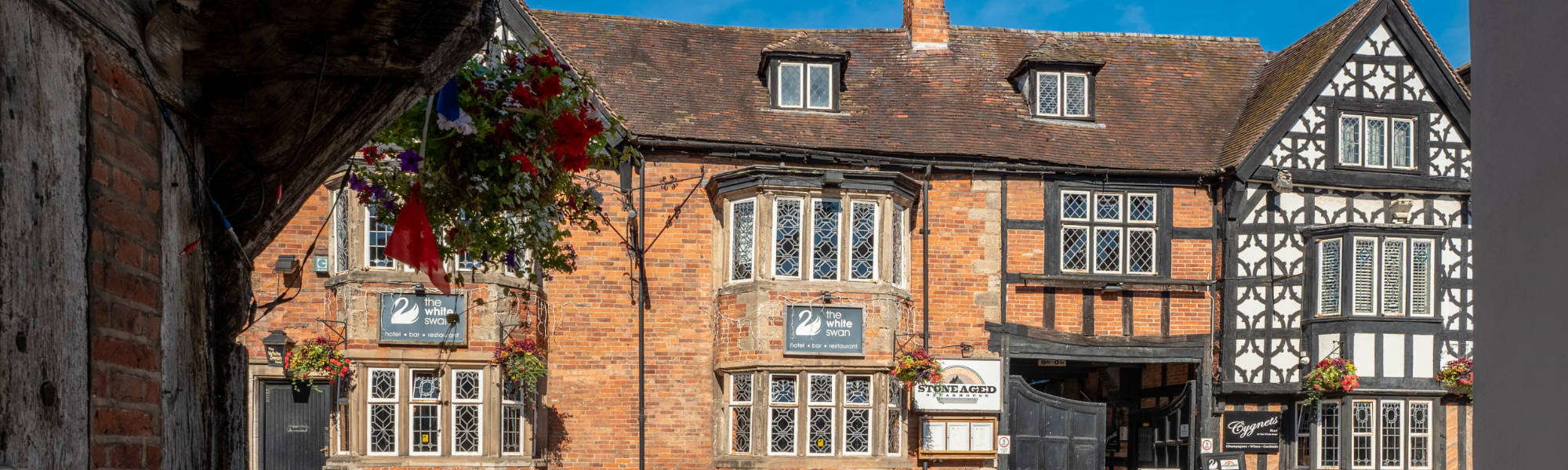 The White Swan Hotel in historic Henley in Arden